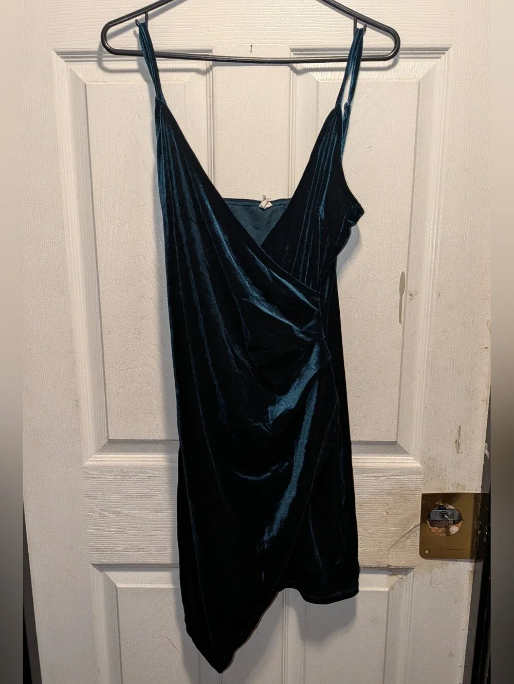 Women's v-neck asymetrucal dress